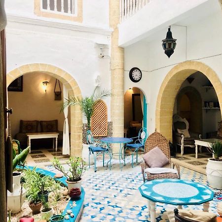 Riad Lalla Zina เอสเซาอิรา ภายนอก รูปภาพ