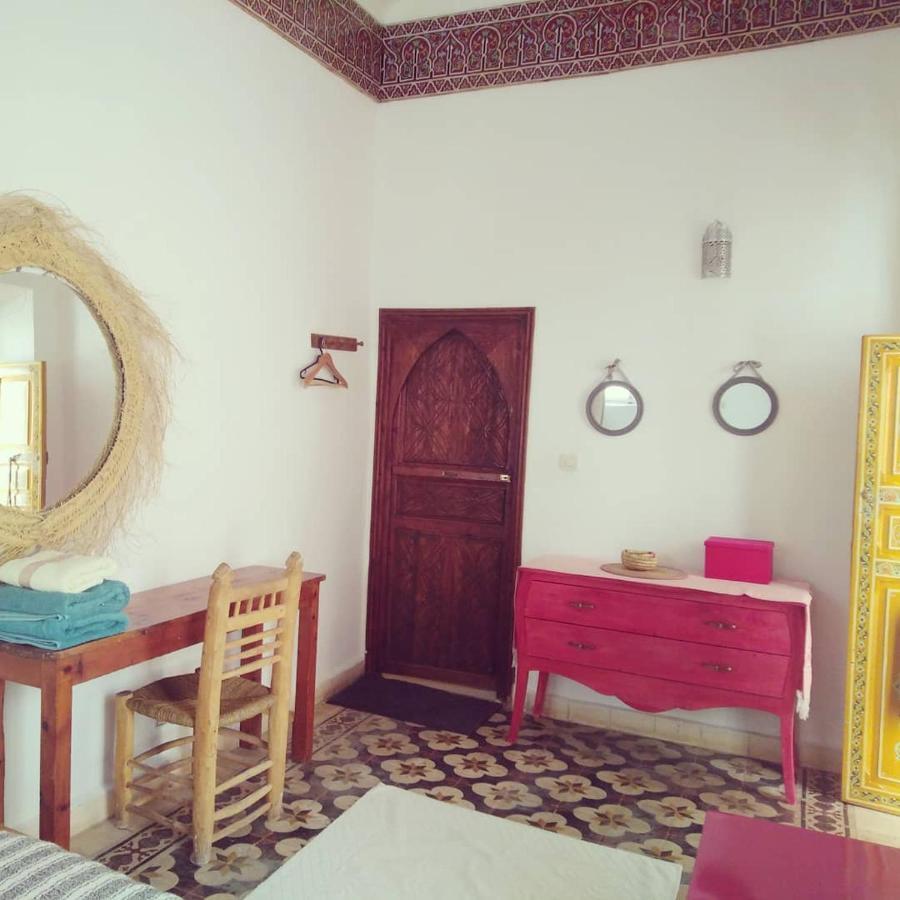 Riad Lalla Zina เอสเซาอิรา ภายนอก รูปภาพ